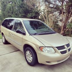 2001 Chrysler Voyager
