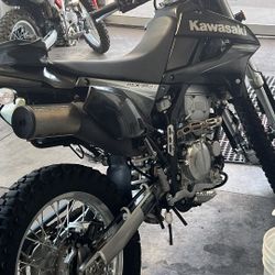 2010 Kawasaki KLX 250S Dual Sport Motorcycle/Dirt Bike 