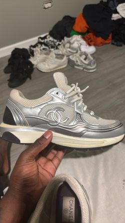 CHANEL RUNNERS