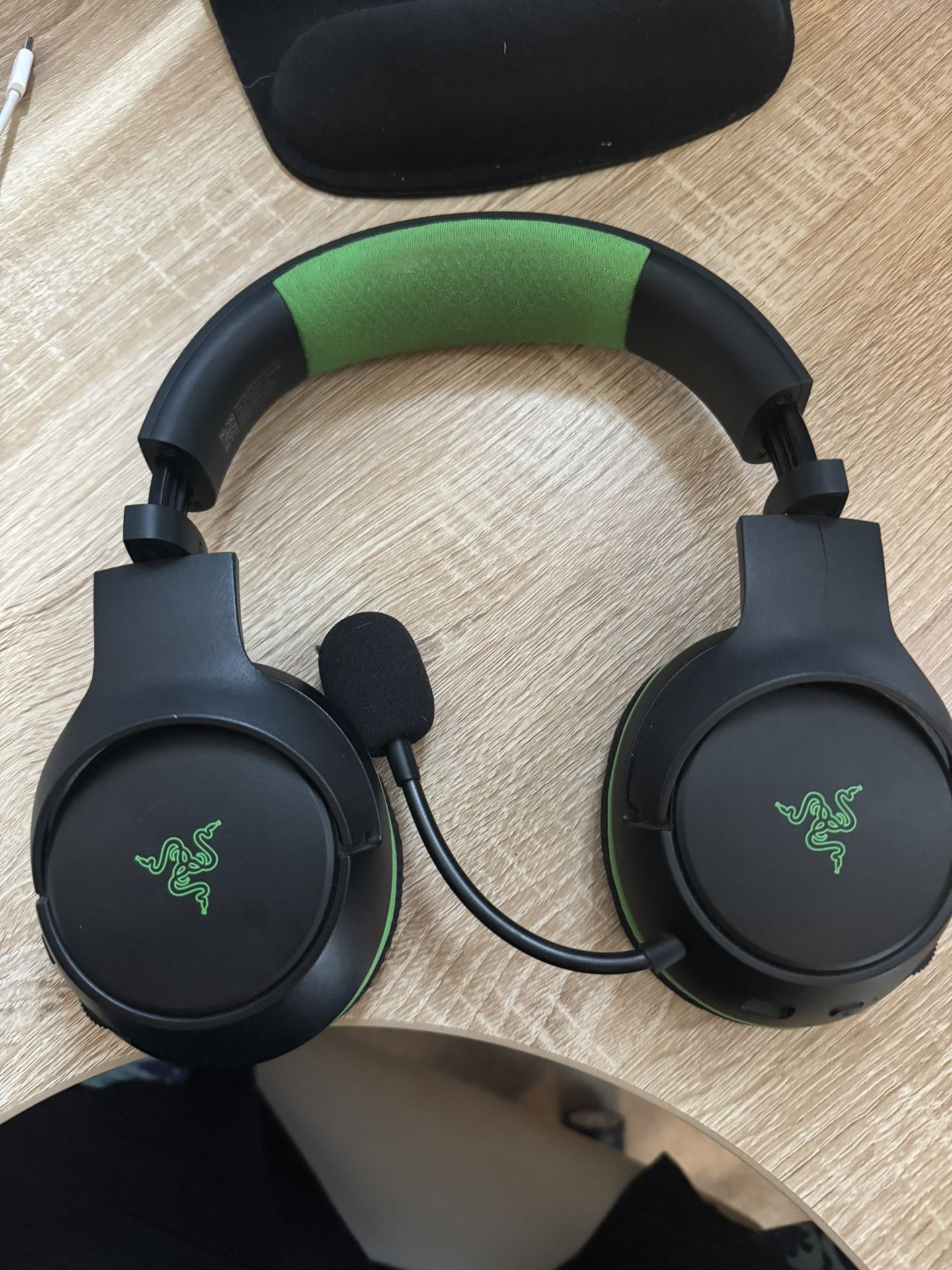 Razor Xbox wireless headset