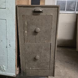 Cabinets/Workbenches For Garage