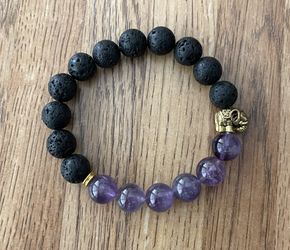 Natural Charged Amethyst & Lava Rock  Bracelet (known: Protection,master Healer,Remove Negativity,Calm Emotions,Might Have Some Health Benefits)