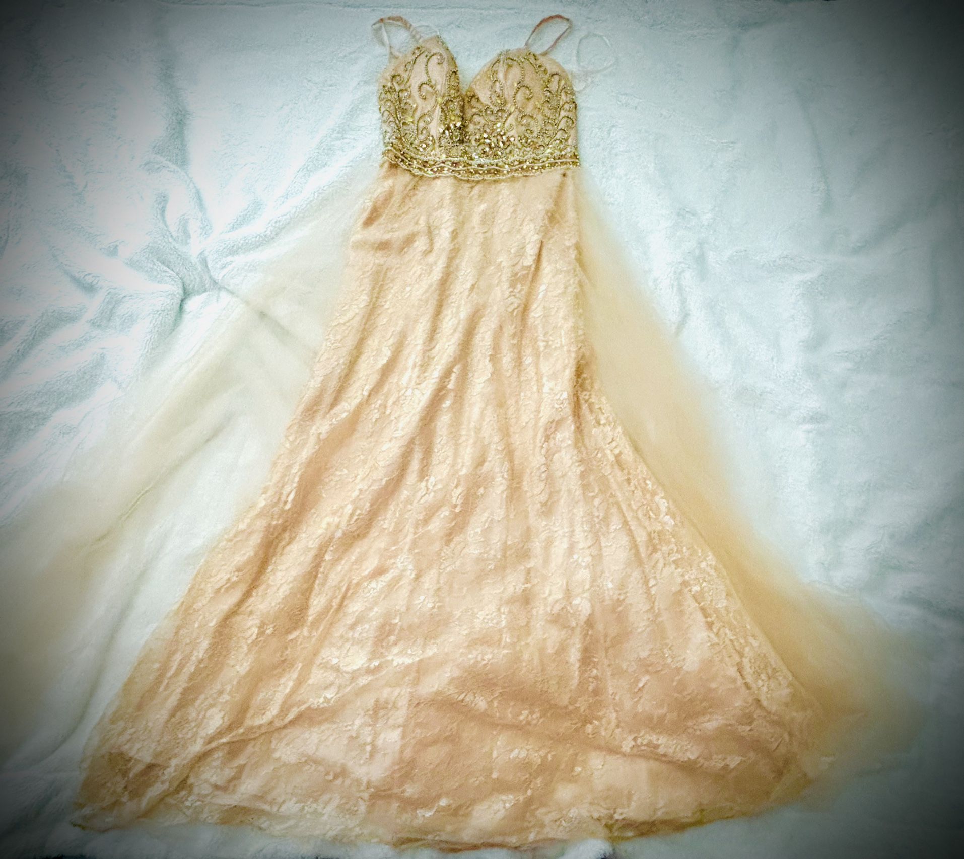 3/4 Women’s Light Pink Blush Prom Dress