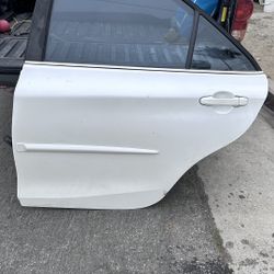 2015-2017 TOYOTA CAMRY REAR DOOR 👉👉👉ASK FOR PRICE 