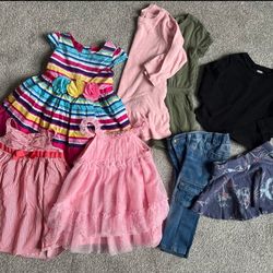 Girls clothing lot size 18-24m15