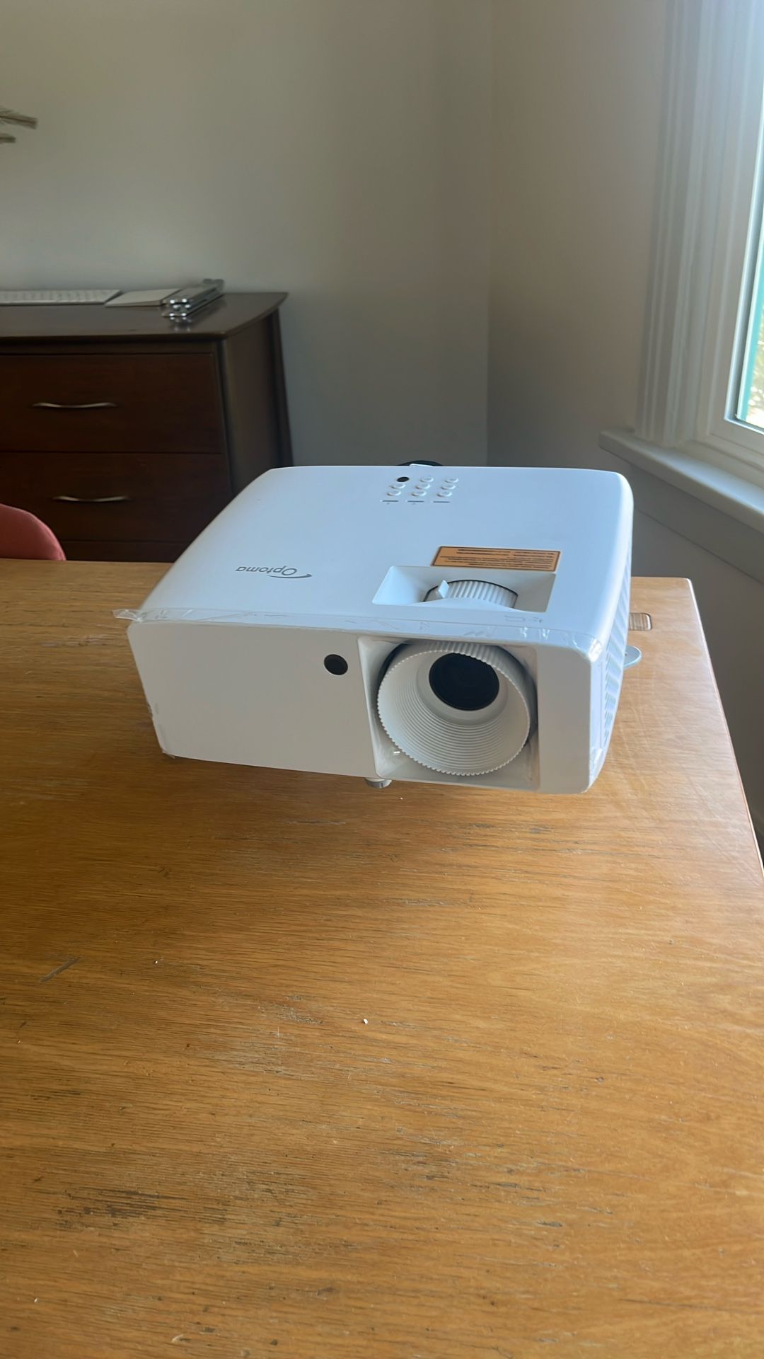 Optoma HZ40HDR Projector