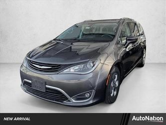 2018 Chrysler Pacifica Hybrid