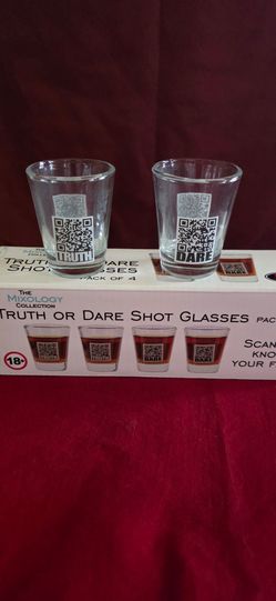 Set of 4 Shot Glasses