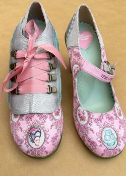 Hot Chocolate Design Marie Antoinette Shoes Size 36 Pink Floral Heels