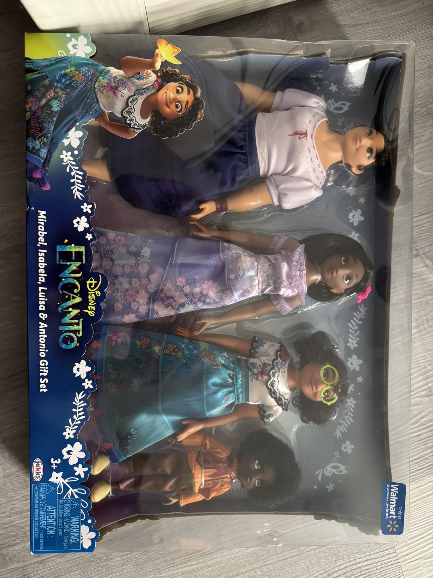 Disney Encanto Barbie Doll Set 