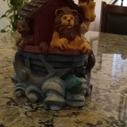 Vintage Noah's Ark Bank