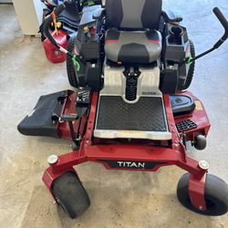 Toro Titan Commercial Zero Turn Mower