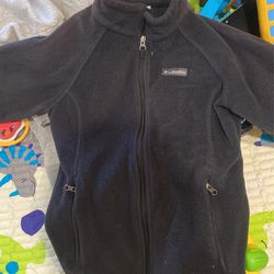 Child’s Black Columbia Sweater Size All  L 3 For $25