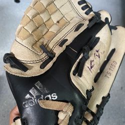 11.5in Boy’s Baseball Glove