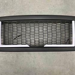 05 Ford Excursion& 05-07 F-250 /F-350 / F-450 / F-550 Super Duty Diamond Mesh LED Front Bumper Grill