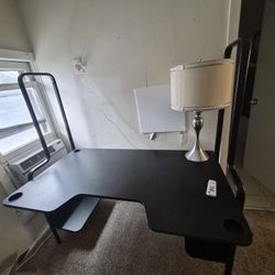 Office Deadk And Chair