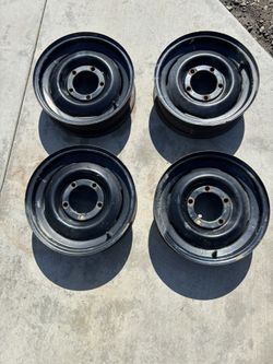 4 1/2 X15 OEM Early Jeep Wheels Kelsey Hays