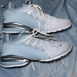 Puma Shoes Size 4