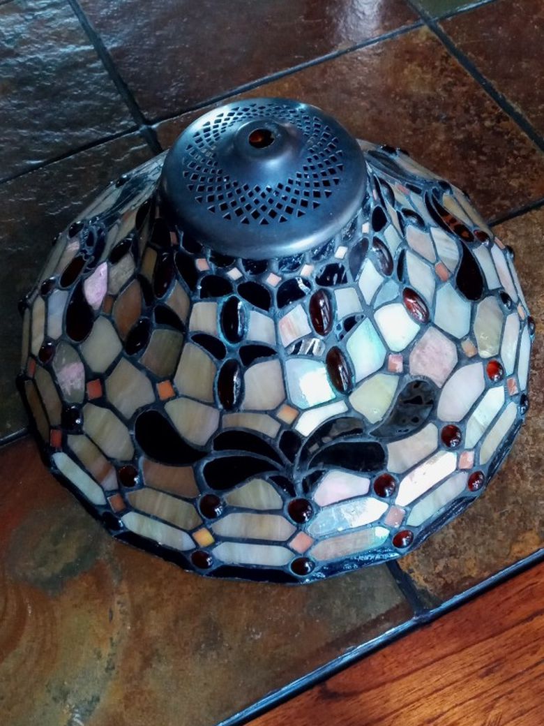 Real Nice Mosaic Lamp Shade Aprox 12 To 14 In Round