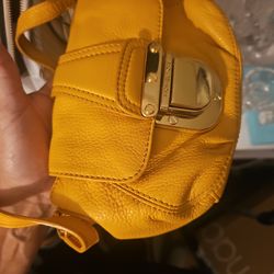 2 mkors smll crssbdys pet smk free 40 each bag