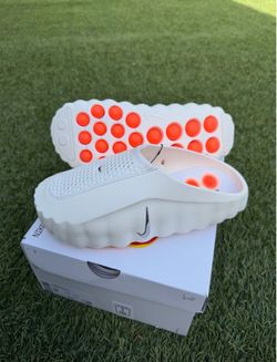 Nike Mind 001 Sail size 7w, 8w, 9w