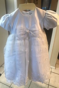 Vestido de bautismo ( 1 año de edad ) está como nuevo