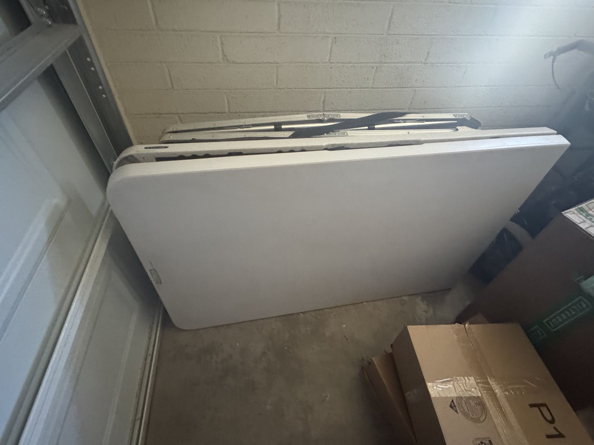 Folding Table