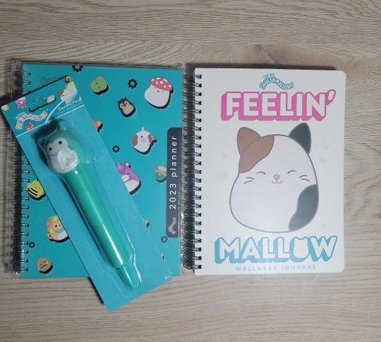 Set of Planner 2023, Wellness Journal and pen Squishmallows