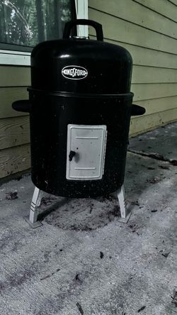 Kingsford Water Smoker/ Grill