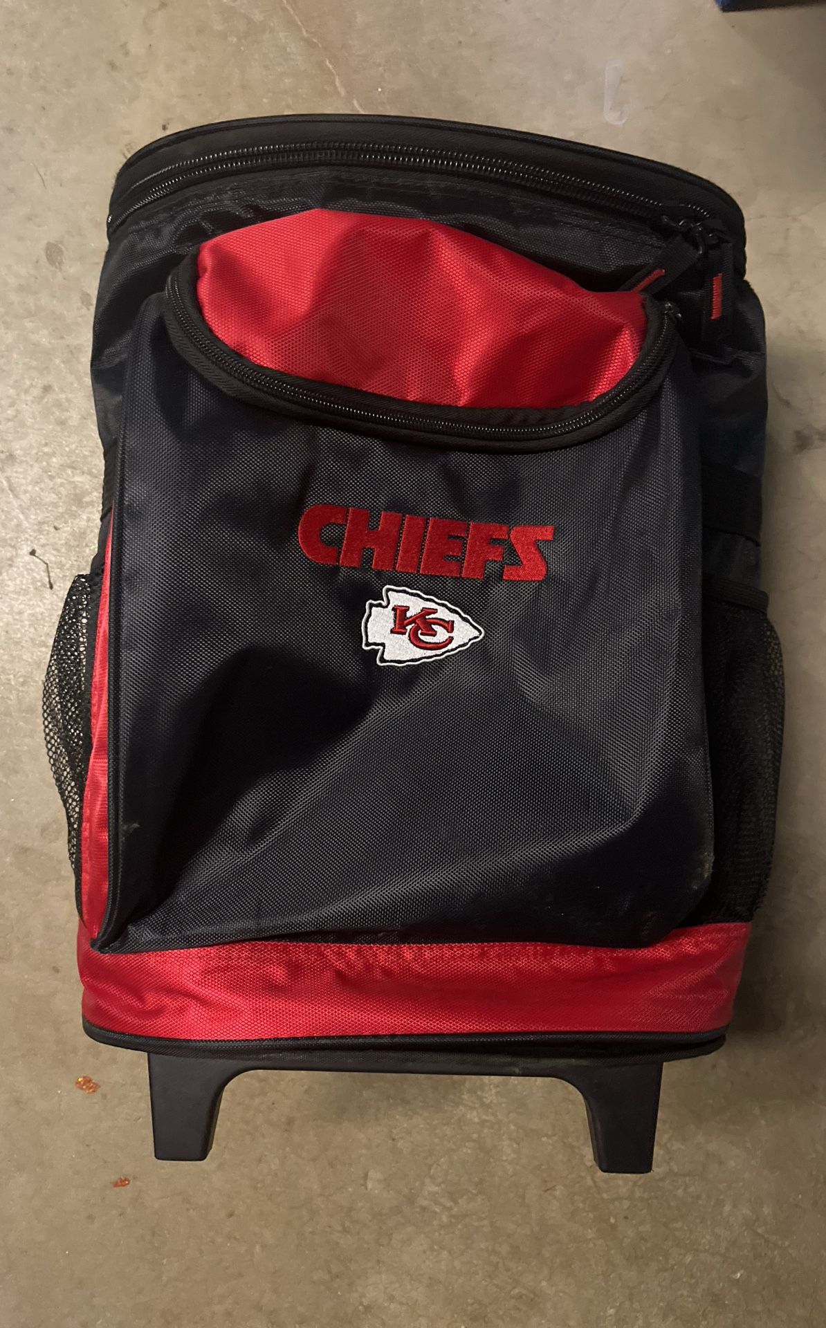 Chiefs Rolling Ice Chest