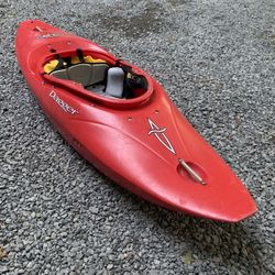 Dagger GT 7.5 Kayak