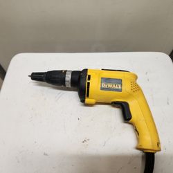 Dewalt Screw Gun 