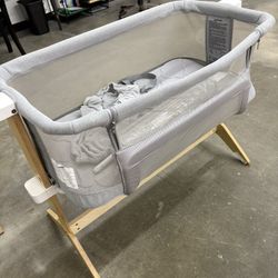 Baby Bassinet (Newton)