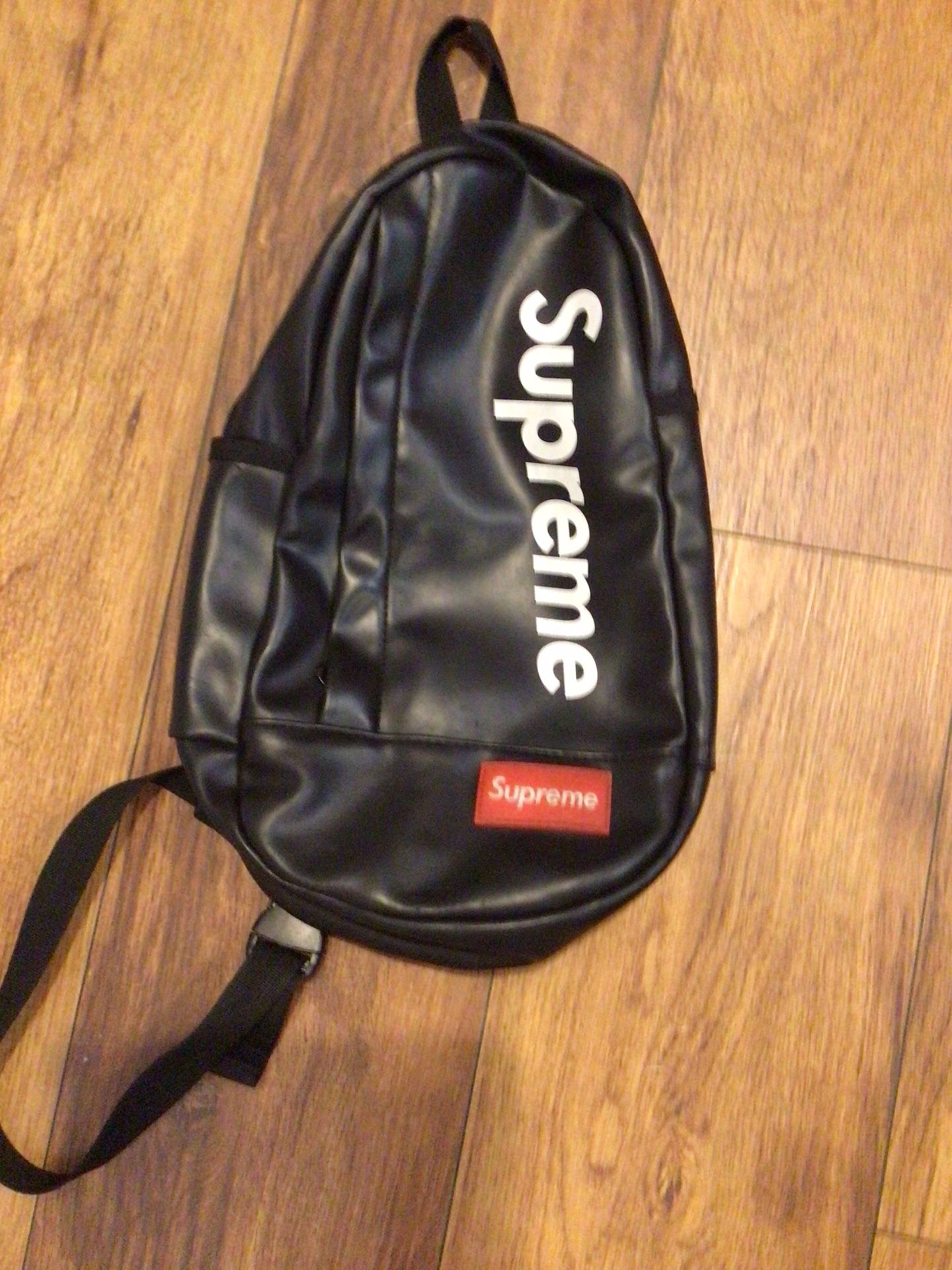 Supreme sling bag