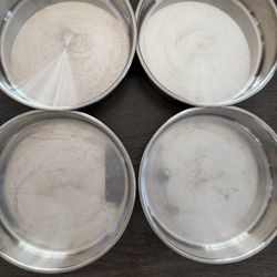 4 Baking Pan With Icing Set 