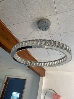 Chandelier light oval