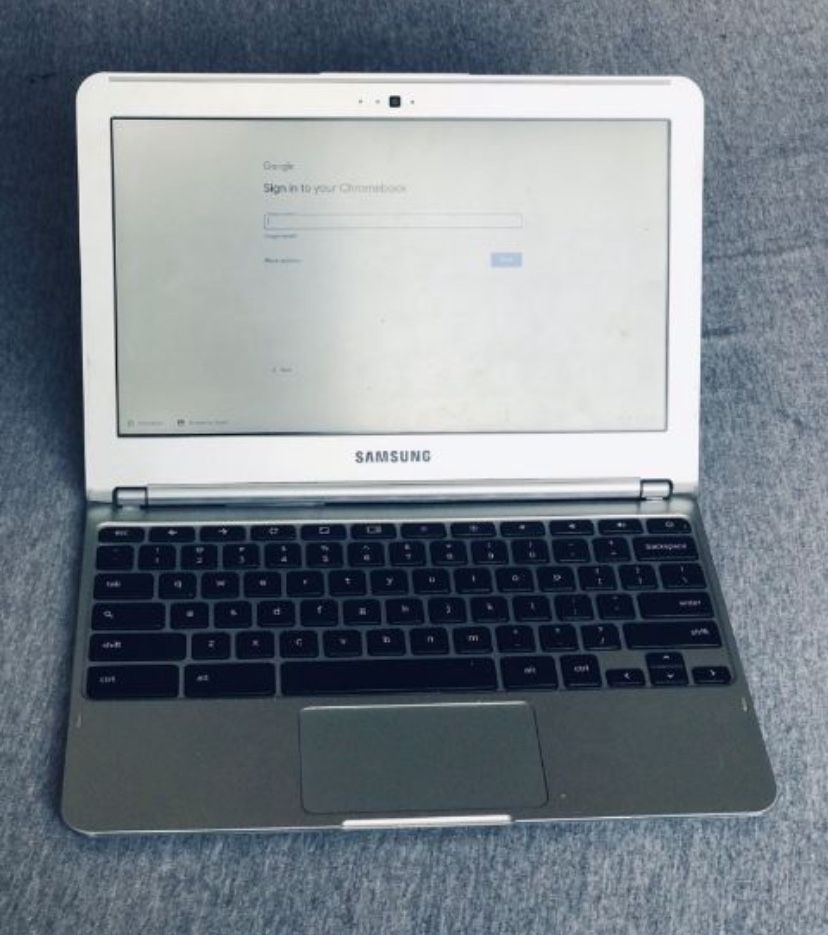 2013 Samsung Chromebook XE303C12