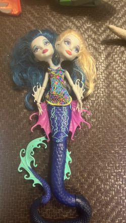 Monster High Doll Ghoul Great Scarrier Reef Peri & Pearl Serpentine 2014 Mattel
