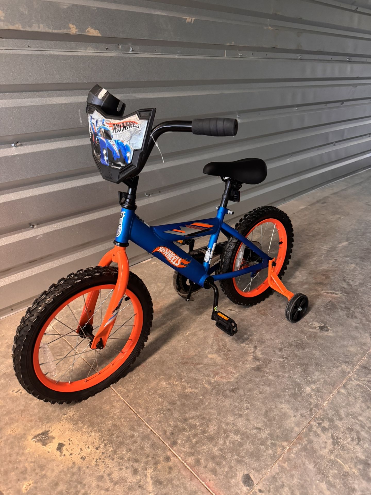 Hot Wheels Kids Bike
