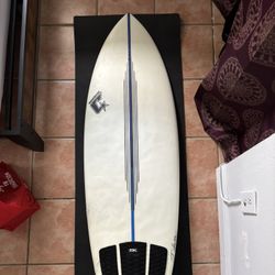 5’6 Clever Surfboard Fish 