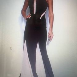 Brand new with tags.
Xscape long dress, Size: 6 Size