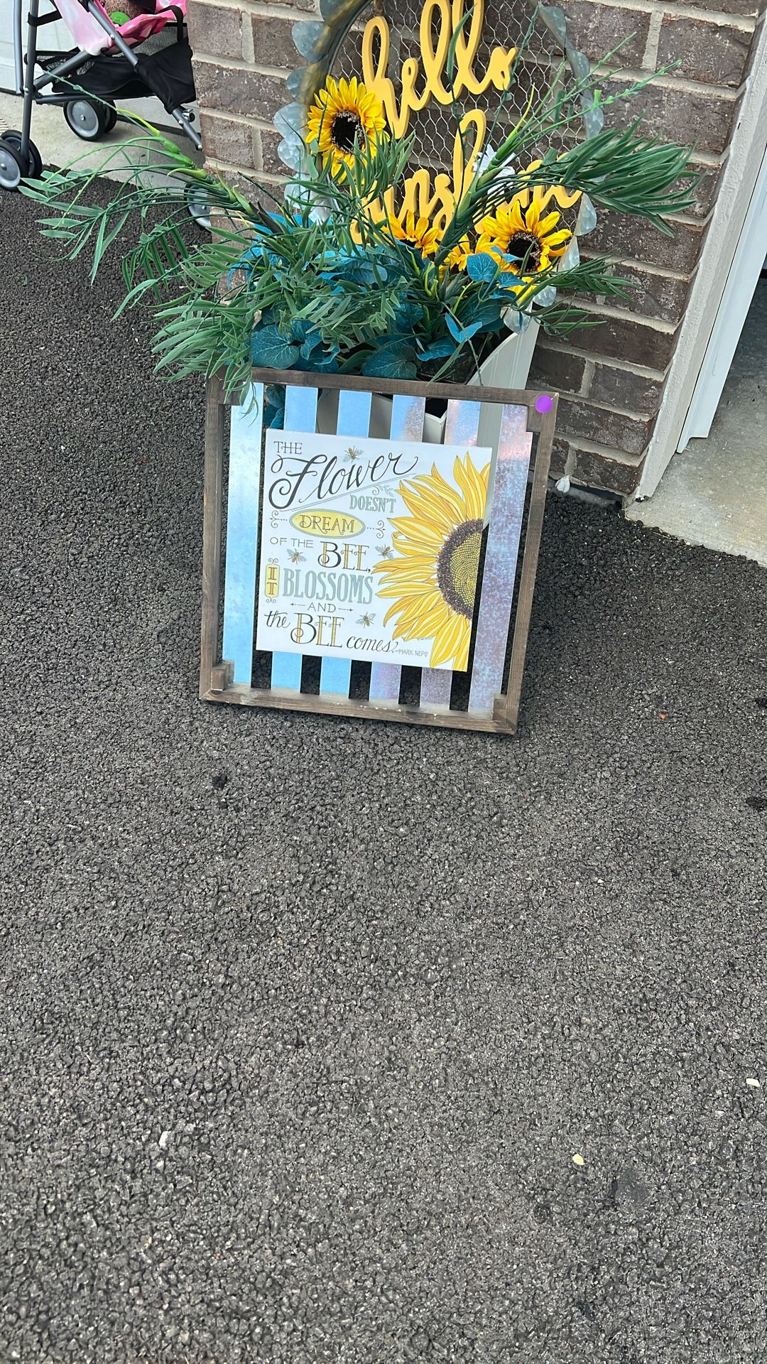 Summer Outdoor Signs