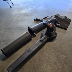 Leaf Blower / Vacuum / Mulcher - Black and Decker
