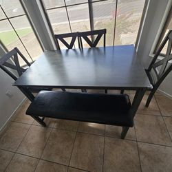 Dinning Table With 4 Chairs And A Bench 