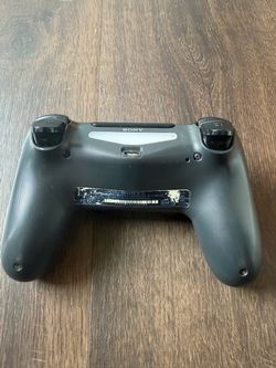 PS4 controller