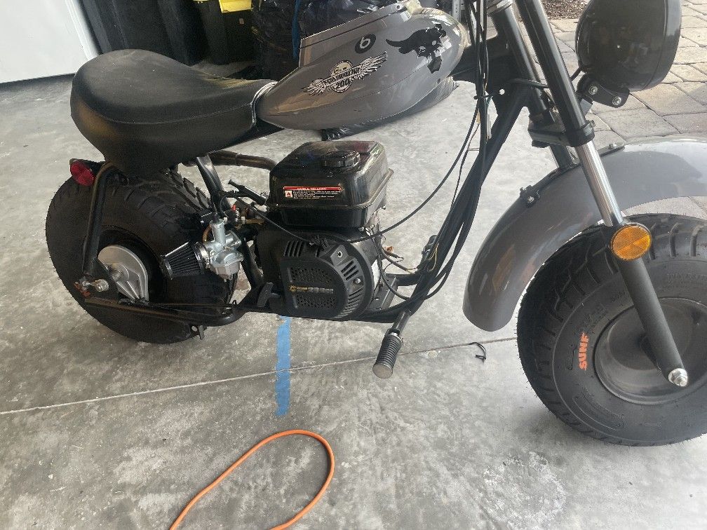 Massimo 200CC Minibike
