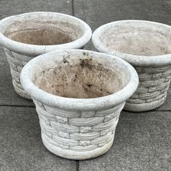 💐💐💐3 Vintage White Planters💐💐💐