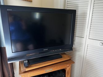 SONY 48 Inch LCD TV/ monitor 