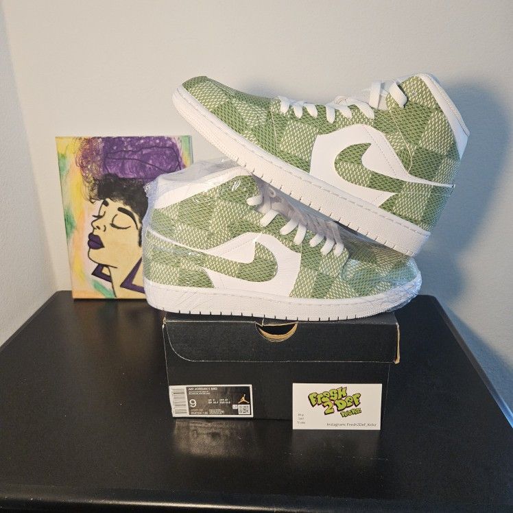 Size 9 - AJ1 × Louis Vuitton - $200