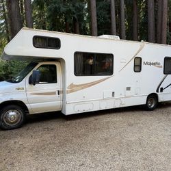 2005 Ford E350